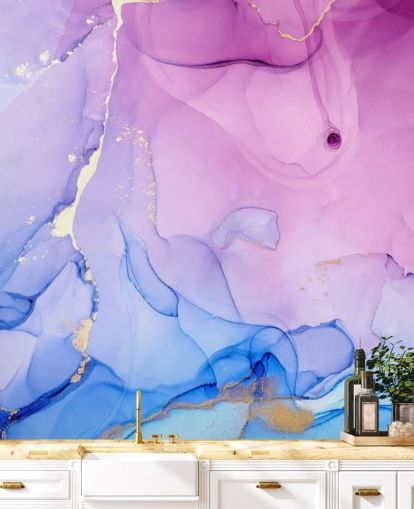 Aquarell-Tapete mit violetten und blauen Wirbeln