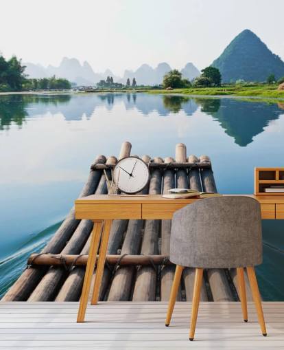 Decorazione murale con zattera di bambù sul lago Decorazione murale con zattera di bambù sul lago