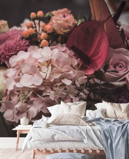 Rosa und lila Blumentapete