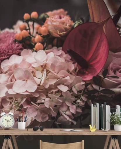 Rosa und lila Blumentapete