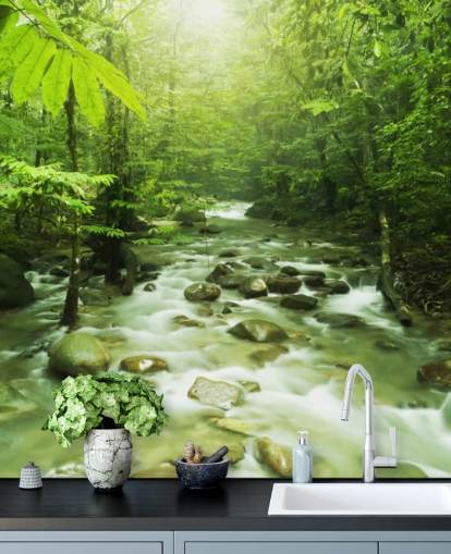 mural de papel pintado de río personalizado verde llamado Forest River para oficinas 