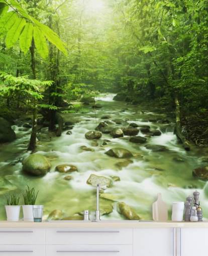 grønt tilpasset elvtapet veggmaleri kalt Forest River for kontorer 