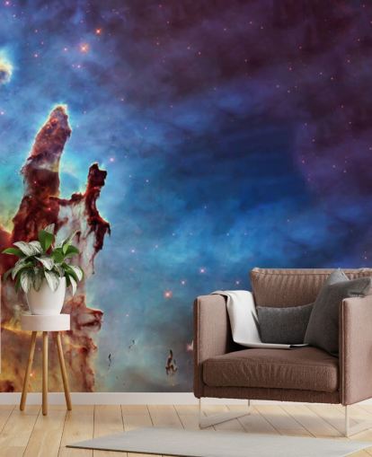 Artiglio della nebulosa arancione su sfondo colorato