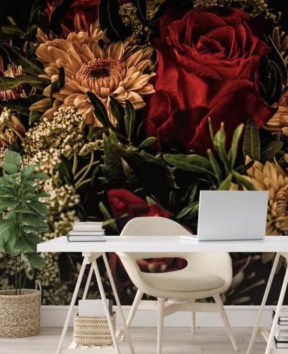 Dunkle Blumen und Rosen bemalte Tapete Dunkle Blumen und Rosen bemalte Tapete