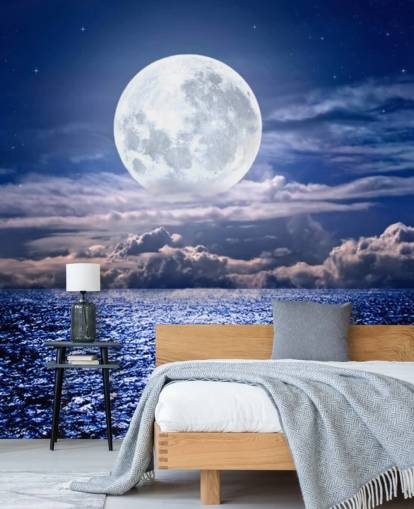 Weißer Mond, Blauer Himmel und Ozean Wallpaper Weißer Mond, Blauer Himmel und Ozean Wallpaper