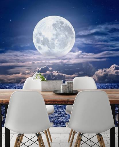 Vit månen blå himmel och Ocean Bakgrund