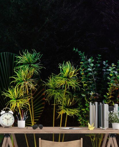 Piante tropicali illuminate dalla luna