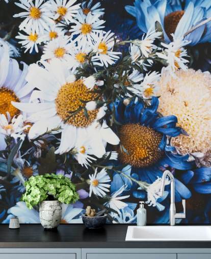 Carta da parati murale con fiori bianchi e blu