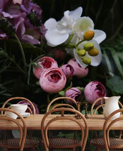 Bouquet romantico su sfondo nero scuro Bouquet romantico su sfondo nero scuro