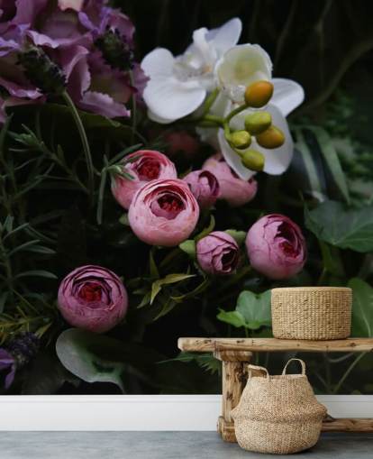 Bouquet romantico su sfondo nero scuro