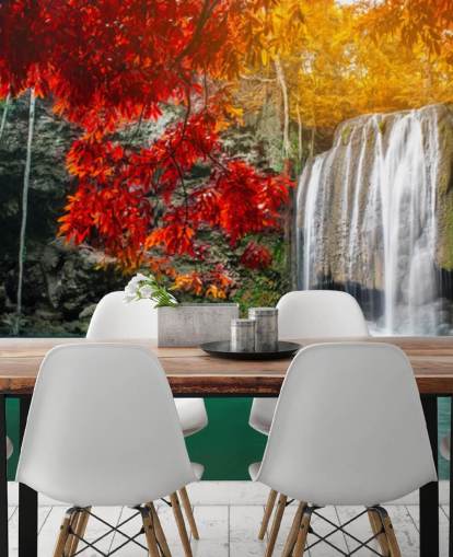 orange und gelbe Bäume von Wasserfall Tapete orange und gelbe Bäume von Wasserfall Tapete