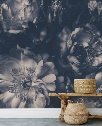 Zwart en wit donker bloemenbehang