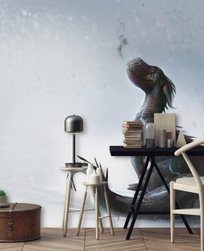 lächelnder Drachenbaby saß auf Schnee mit blau gestreiften Schuppen, die Rauch aufblähten Tapete