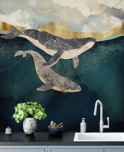 carta da parati murale personalizzata con balene blu e oro chiamata Bond II di SpaceFrog Designs per salotti o camere da letto