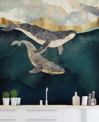 papier peint mural personnalisé en forme de baleine bleu marine et doré appelé Bond II par SpaceFrog Designs pour les salons ou les chambres