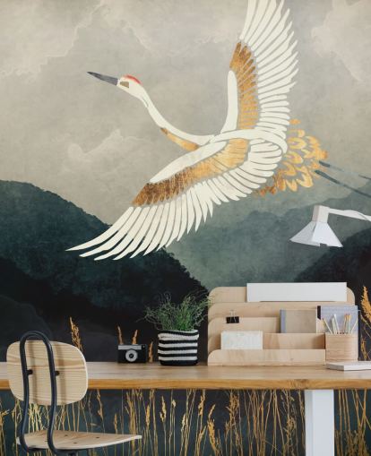 papier peint oriental personnalisable doré et bleu marine appelé Elegant Flight de SpaceFrog Designs pour les salons ou les chambres