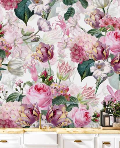 Lys rosa roser og hvite blomster tapet