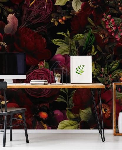 lila personalisierbare Blumentapete Moody Maroon von Uta Naumann für Schlafzimmer