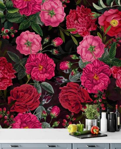 Rose rosa intenso con foglie verdi su sfondo nero carta da parati