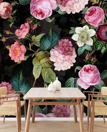 Muurschildering roze rozen en groene bladeren