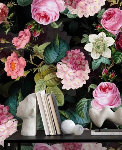 Muurschildering roze rozen en groene bladeren