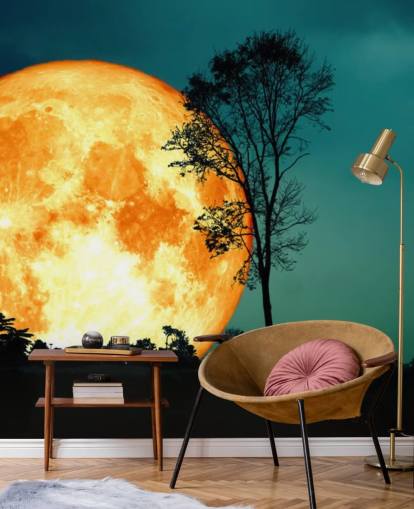 Papel pintado de silueta de árbol y habitación naranja enorme