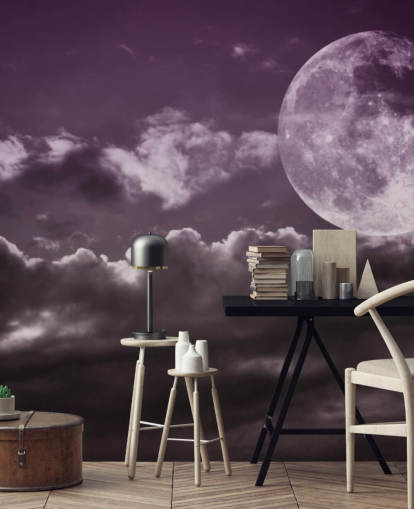 Decorazione murale con cieli viola e luna grigia