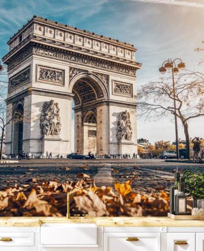 Arc de Triomphe on a Sunny Day Wallpaper