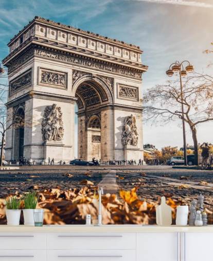 Arc de Triomphe on a Sunny Day Wallpaper