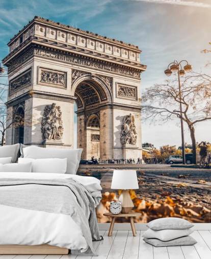 Arc de Triomphe on a Sunny Day Wallpaper
