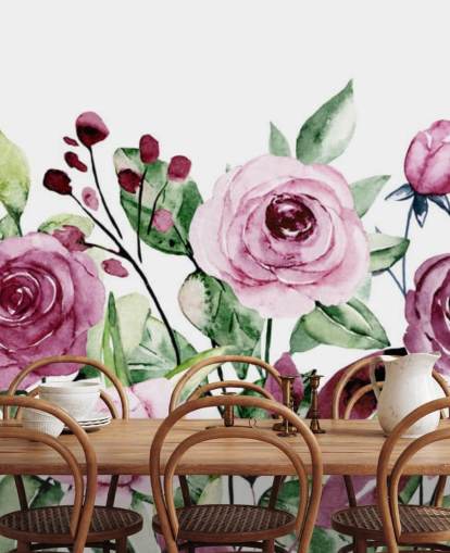 Papel pintado de acuarela con flores moradas y hojas verdes