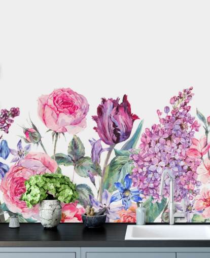 Carta da parati con bei fiori viola e rosa Carta da parati con bei fiori viola e rosa