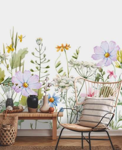 helles kundenspezifisches Blumenwiesentapetenwandbild namens Delicate Floral Meadow für Schlafzimmer