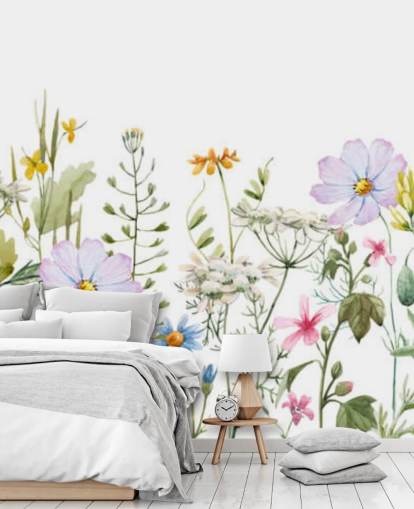 murale di carta da parati floreale personalizzato luminoso chiamato Delicate Floral Meadow per camere da letto