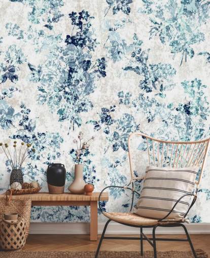 Blauw bedrukt bloemenbehang