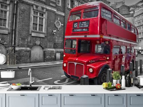 mural de papel pintado de autobús de Londres en blanco, negro y rojo llamado Red London Bus para oficinas en casa y salas de estar