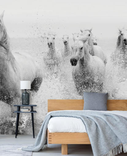 mural de pared de caballos galopando en el agua