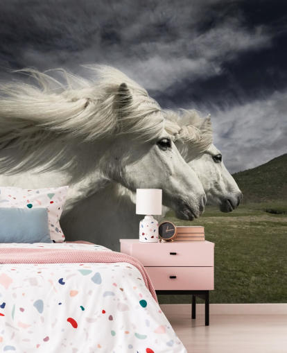 Mural de pared Pareja de caballos blancos en campo Mural de pared Pareja de caballos blancos en campo