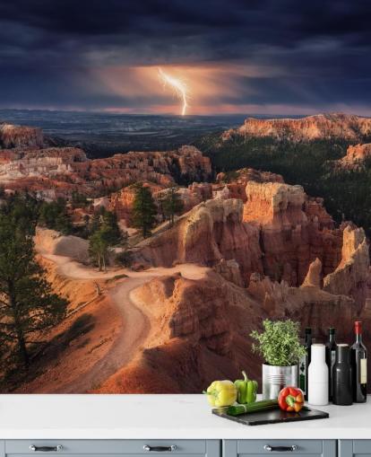 Lightning over Bryce Canyon Mountain Wallpaper