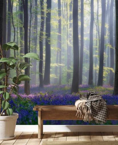 neblige Bluebell Wald Tapete