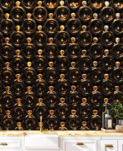 Papel pintado de botellas de vino marrón relucientes apiladas