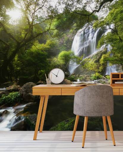 bergwaterval en stream fotobehang