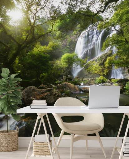 bergwaterval en stream fotobehang