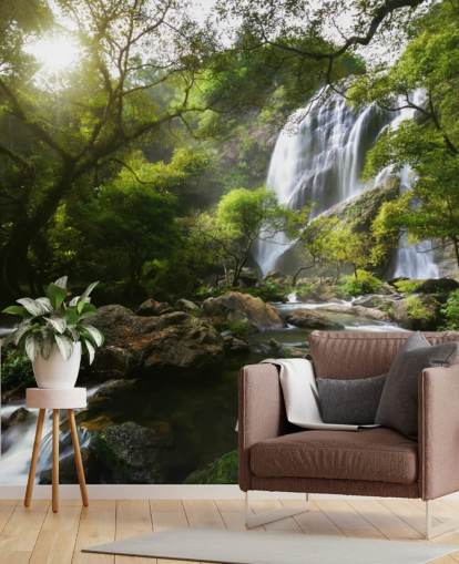 Berg Wasserfall und Stream Fototapete