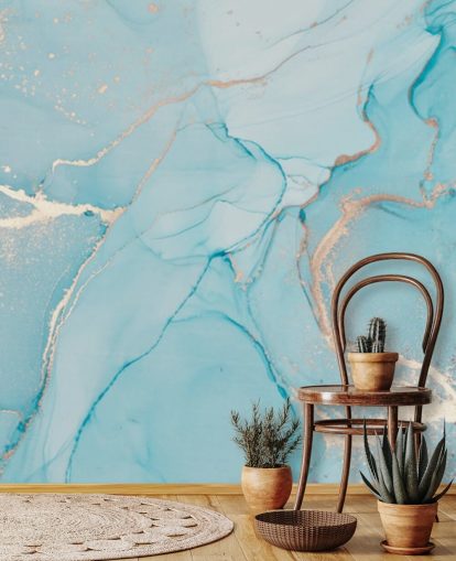 lyseblå og guld tilpasselig marmor tapetmaleri kaldet Dreamy Blue Watercolour til soveværelser, køkkener eller badeværelser