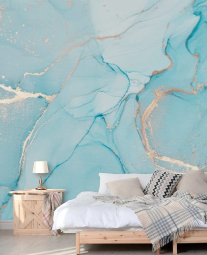 lyseblå og guld tilpasselig marmor tapetmaleri kaldet Dreamy Blue Watercolour til soveværelser, køkkener eller badeværelser