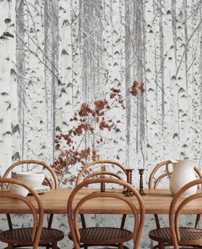 bois de bouleaux noir et blanc avec des touches de feuilles d'automne papier peint