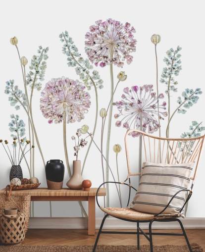 lila und blau schattierte Blumentapete