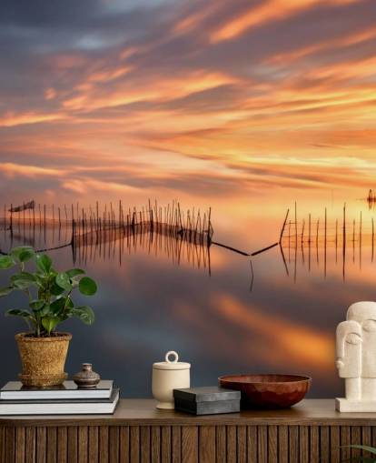 Fischnetz-Silhouetten im Meer gegen Sonnenuntergang Himmel Wallpaper