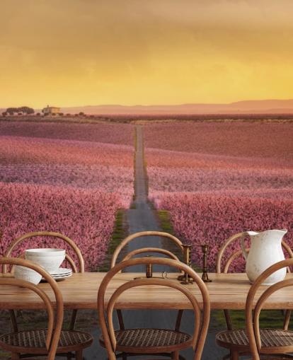 lang vej med pink blomstre træer tapet